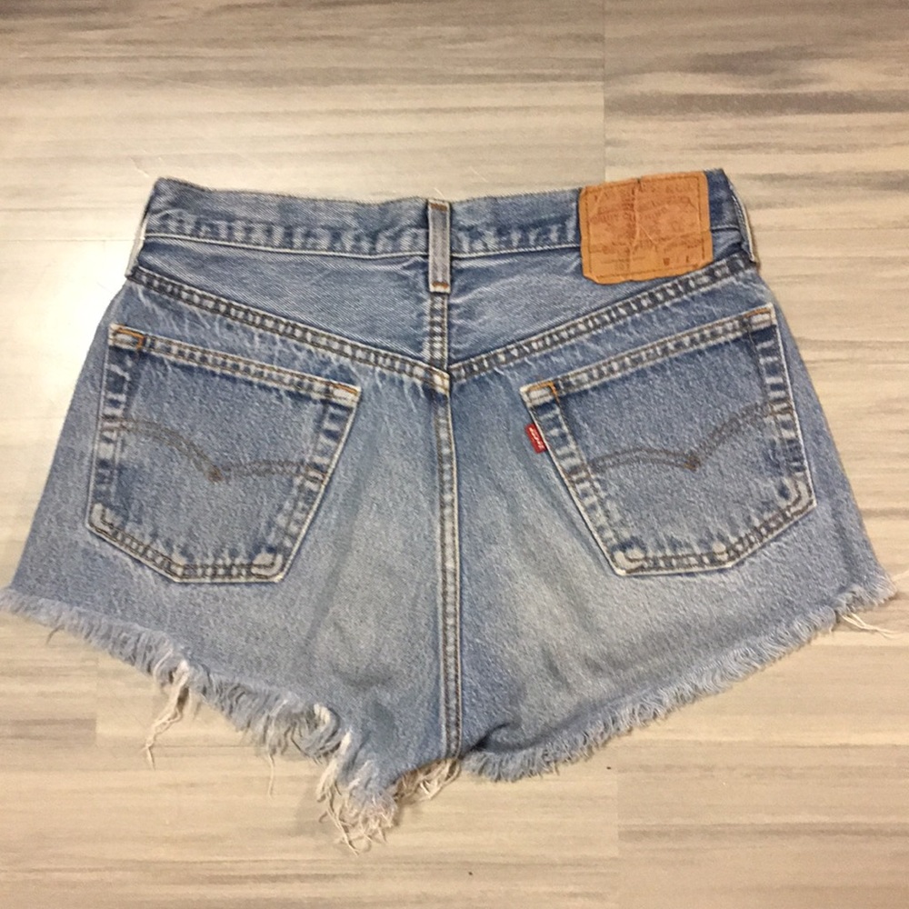 Levi’s distressed denim cutoff shorts - Picture 2 of 5